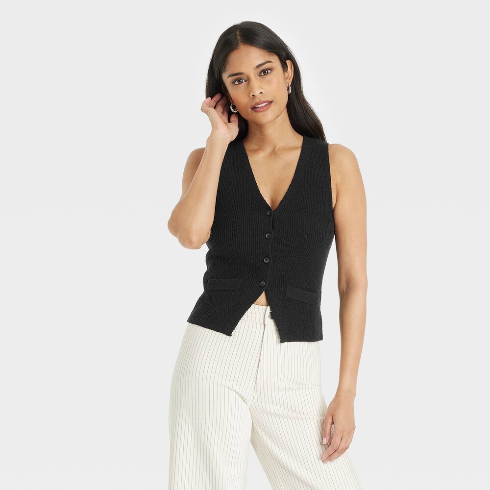 Button-Front Sweater Vest - Black XS